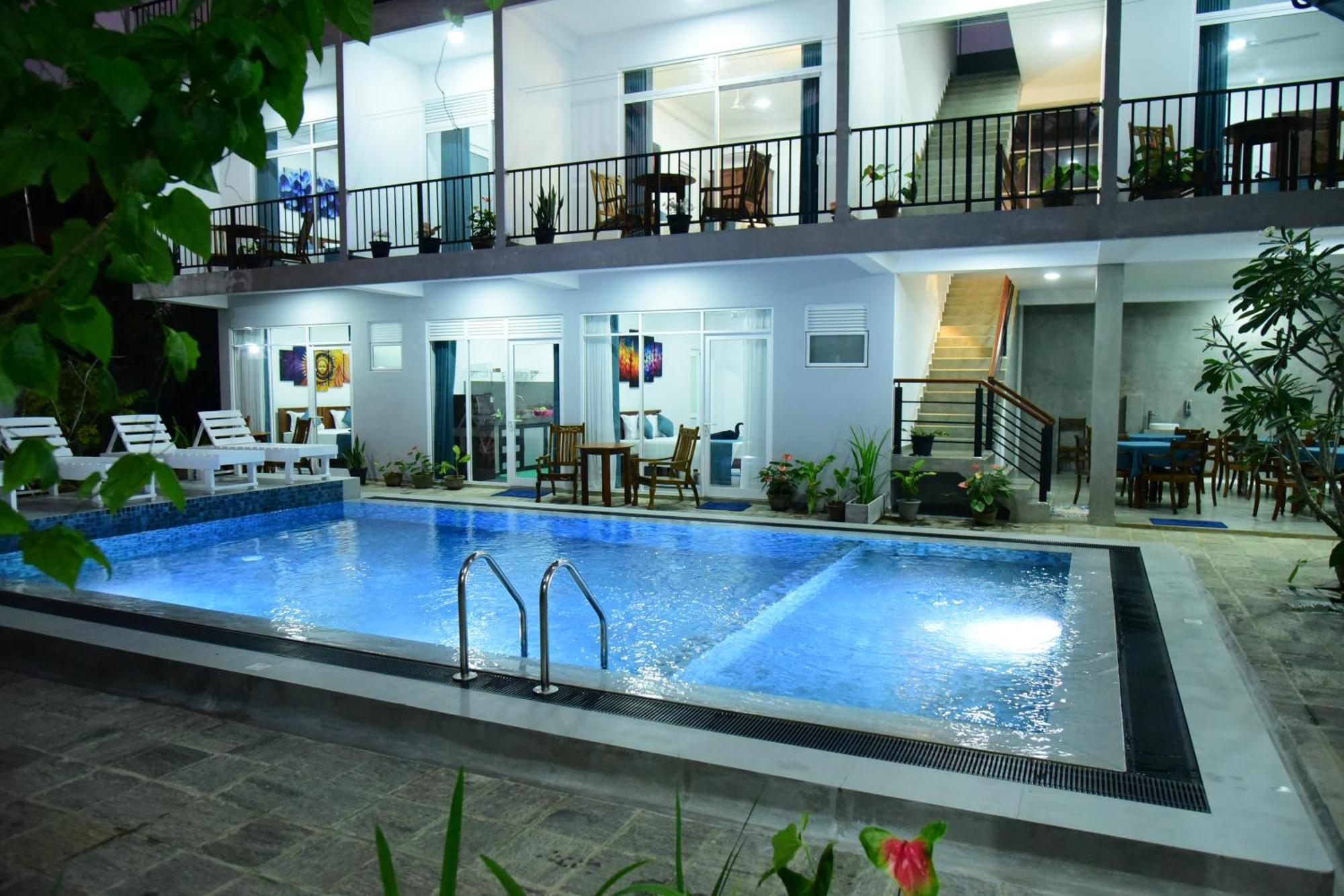 Di Sicuro Tourist Inn ฮิกคาดูวา ภายนอก รูปภาพ