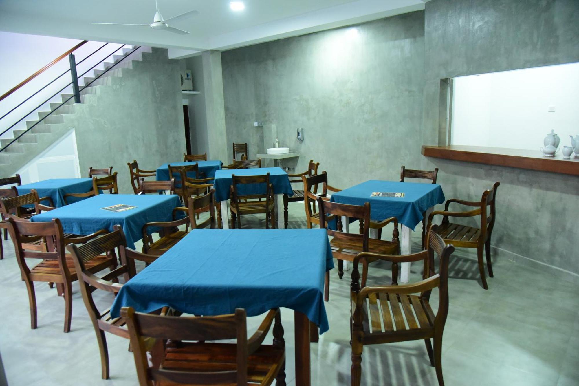 Di Sicuro Tourist Inn ฮิกคาดูวา ภายนอก รูปภาพ