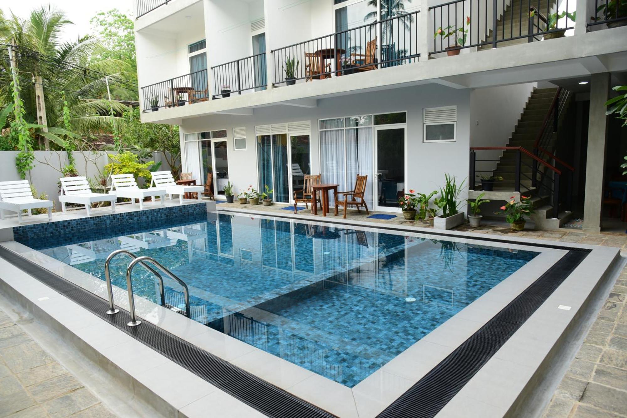 Di Sicuro Tourist Inn ฮิกคาดูวา ภายนอก รูปภาพ